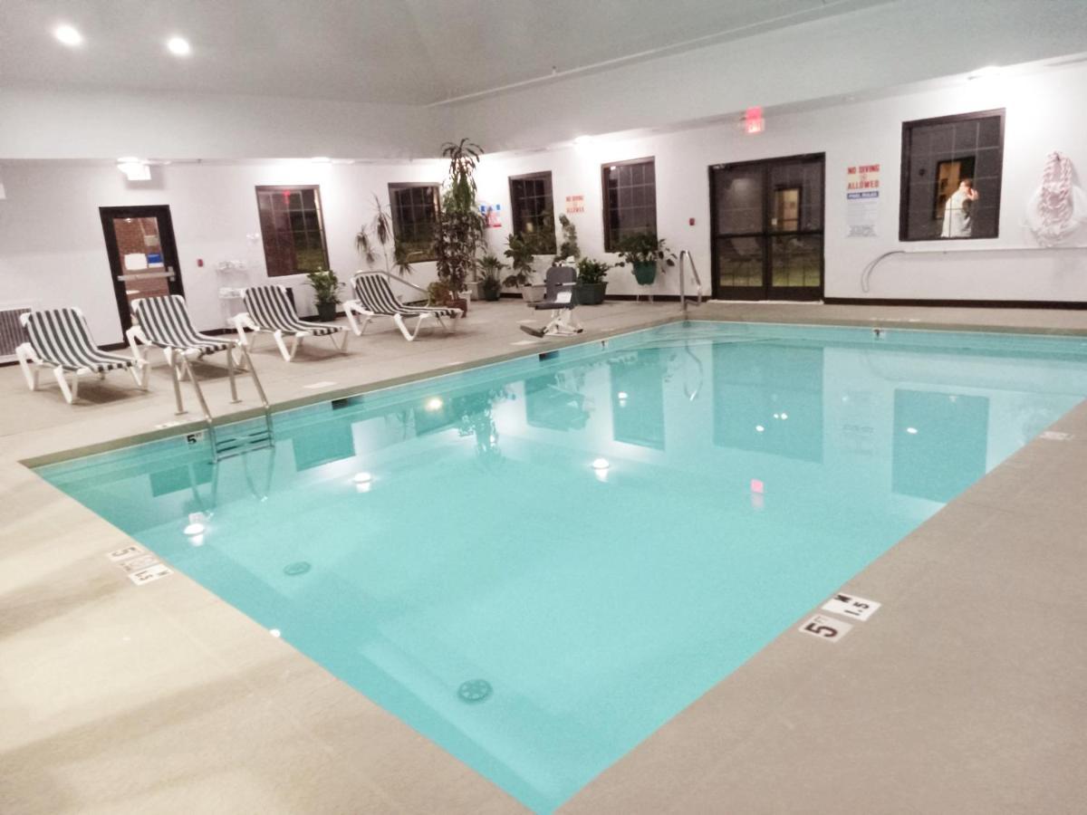 Comfort Inn Near Downtown & Blue Ridge Pkwy Marion Exteriér fotografie