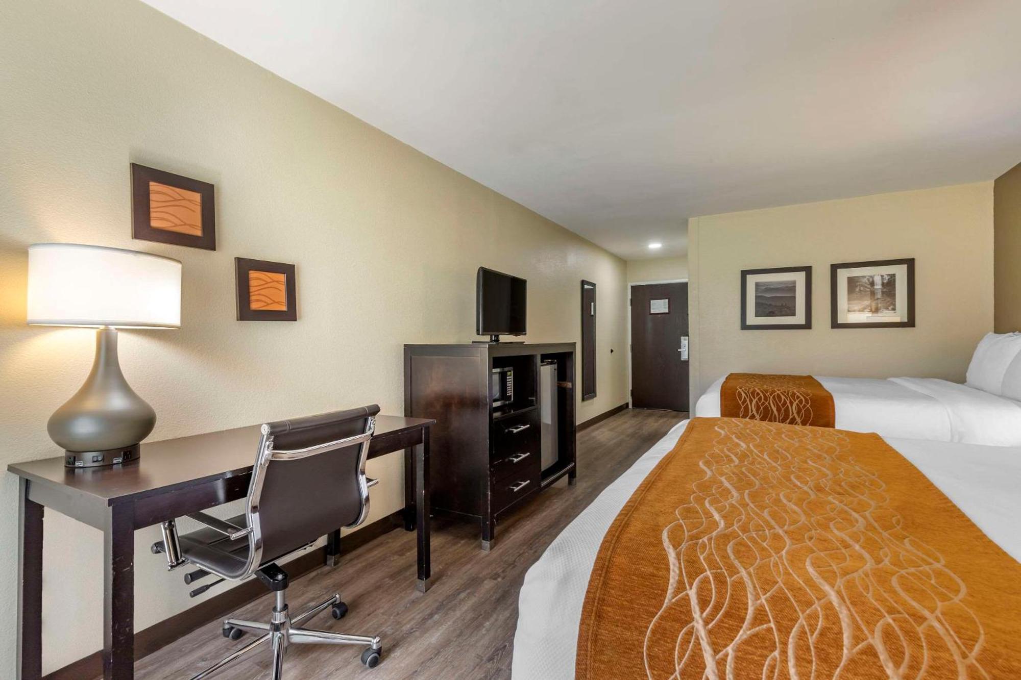 Comfort Inn Near Downtown & Blue Ridge Pkwy Marion Exteriér fotografie
